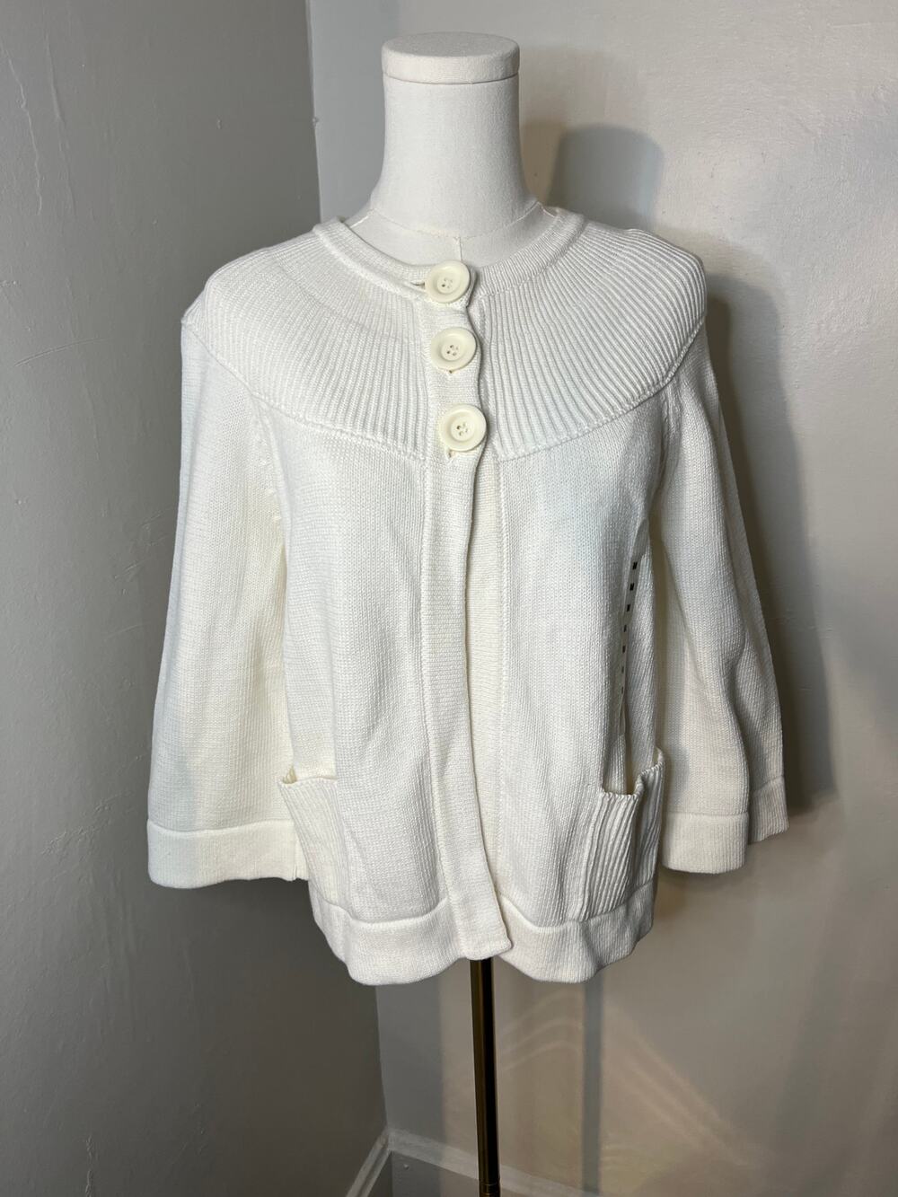 Jones of New York Sport Cardigan Sweater NWT Medium (B30209)